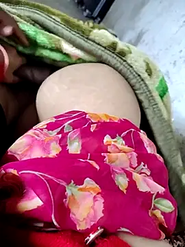 Snapshot of Hot_lali_555 chatting on November 2025 04:34:02 AM Hot lali 555 online show from November 2025 04:34:02 AM