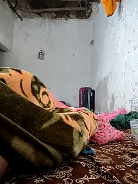 Snapshot of Hot_lali_555 chatting on November 2025 04:40:01 PM Hot lali 555 online show from November 2025 04:40:01 PM