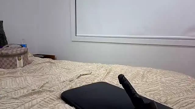 aussiepeaches online show from July 2026 12:41:01 PM