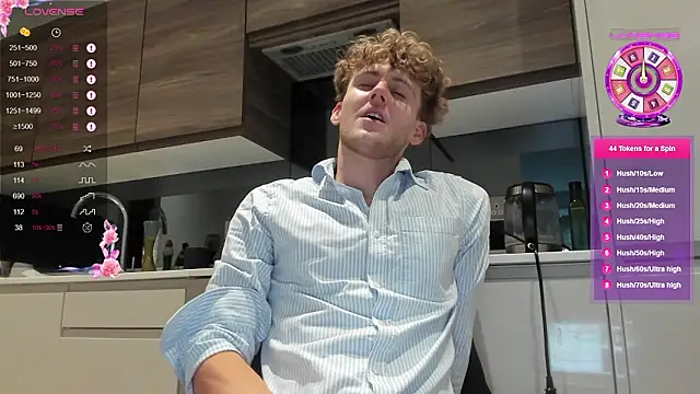 DominantAlex18 online show from March 2026 02:56:01 PM