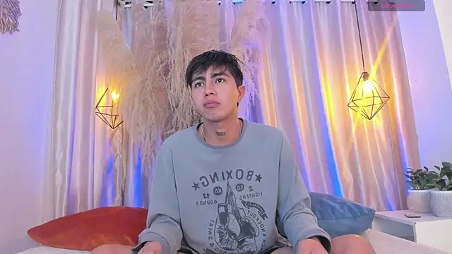 Snapshot of arion_sherwind chatting on September 2025 08:31:01 PM arion sherwind online show from September 2025 08:31:01 PM