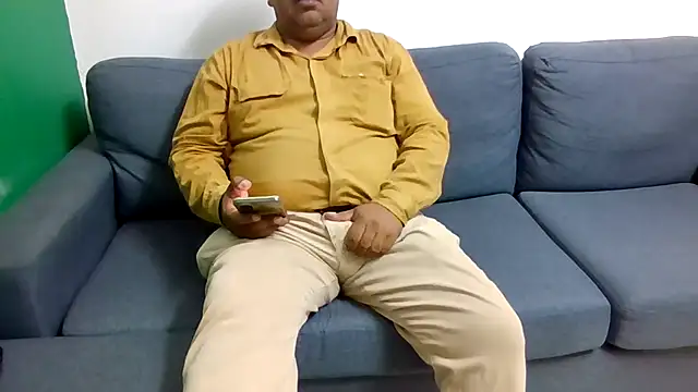 HomHot47 online show from October 2025 02:30:02 AM