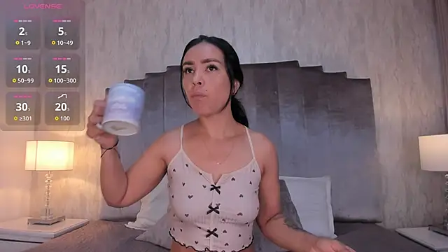 Snapshot of salma_lutz chatting on March 2026 12:38:01 PM salma lutz online show from March 2026 12:38:01 PM