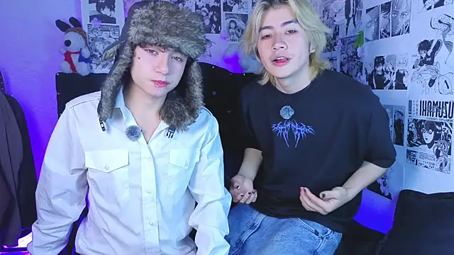 Snapshot of Vamps_Lovers chatting on September 2025 01:25:02 PM Vamps Lovers online show from September 2025 01:25:02 PM