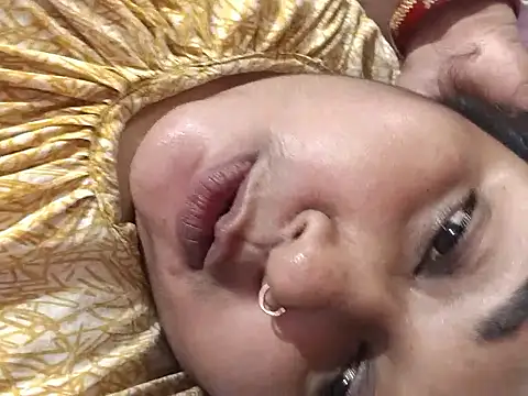 Snapshot of hotbhabhi011 chatting on September 2025 05:06:01 PM hotbhabhi011 online show from September 2025 05:06:01 PM