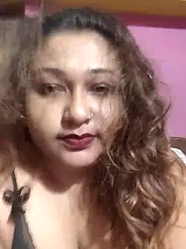 Snapshot of hotbhabhi011 chatting on October 2025 01:25:01 AM hotbhabhi011 online show from October 2025 01:25:01 AM