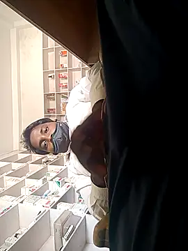 Snapshot of blackdick44 chatting on October 2025 06:33:01 AM blackdick44 online show from October 2025 06:33:01 AM