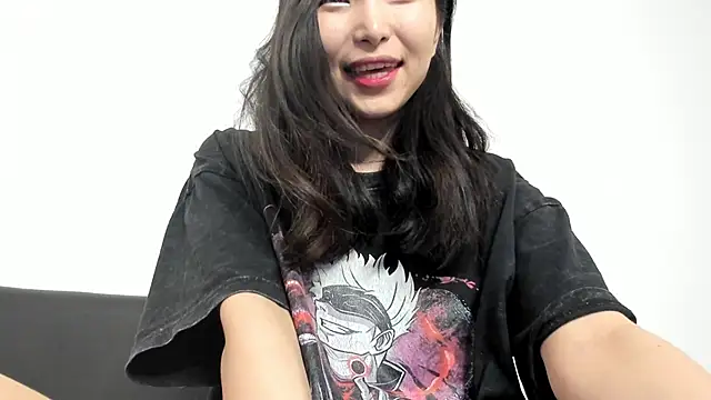 Soyun Mia online show from November 2025 04:31:02 PM