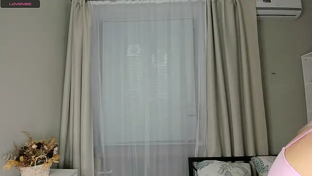 ErinBissonnette online show from March 2026 07:31:01 PM