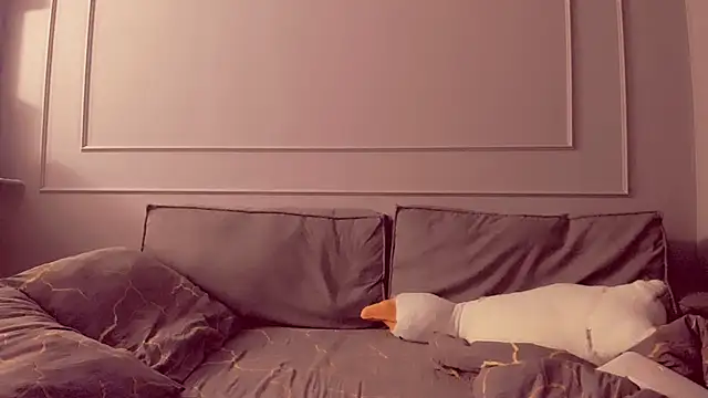 Isabellaprincess online show from November 2025 09:58:01 PM