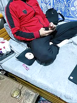 yazinyazin1 online show from March 2026 09:07:01 PM