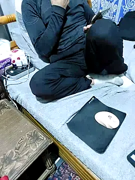 yazinyazin1 online show from March 2026 09:31:02 PM