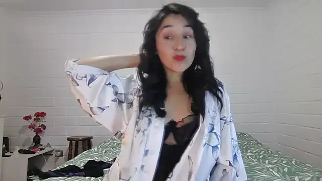 Snapshot of KalosGyne chatting on May 2026 10:16:02 PM KalosGyne online show from May 2026 10:16:02 PM