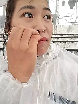 tuyetnhi-00 online show from November 2025 02:02:02 AM