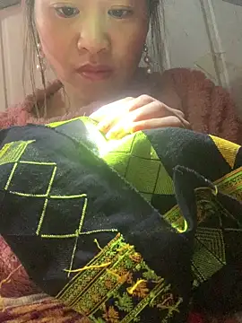 tuyetnhi-00 online show from January 2026 02:04:02 AM