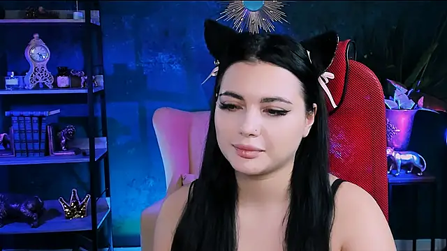 NaomiWilsons online show from October 2025 04:26:01 PM