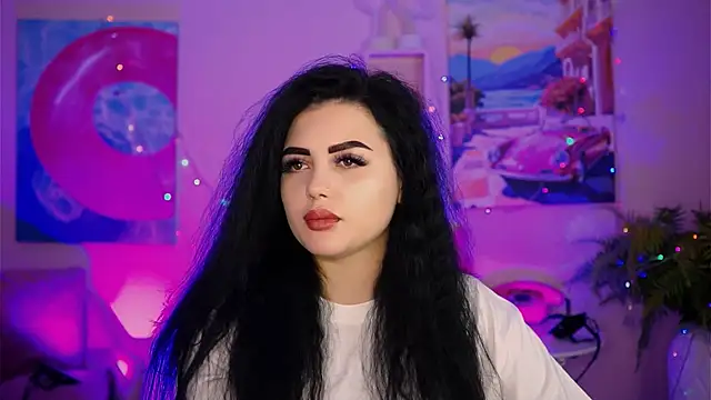 NaomiWilsons online show from October 2025 08:25:01 AM