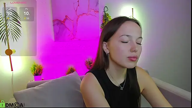 Maria Solis online show from November 2025 12:43:01 AM