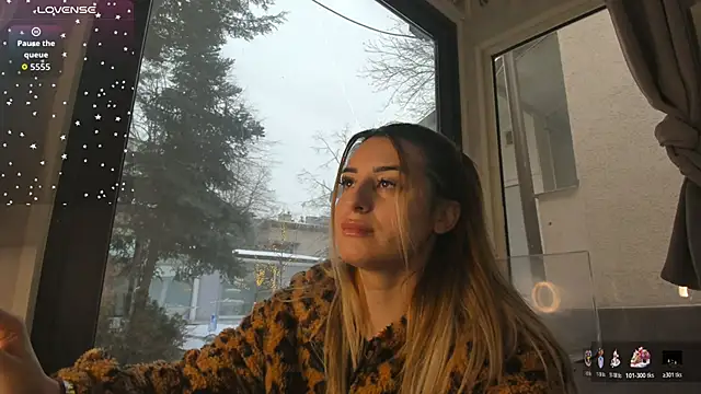 Ella Vee online show from January 2026 06:50:01 AM