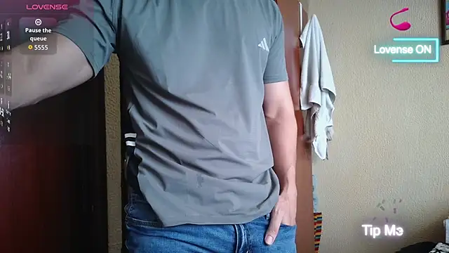 cris2428 online show from March 2026 05:21:01 PM