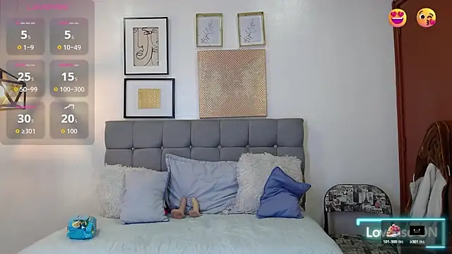  naomi s online show from March 2026 02:12:01 PM