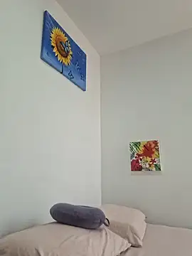 nohak model online show from October 2025 02:47:02 PM