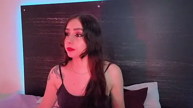 sharlot24 online show from October 2025 12:57:01 AM