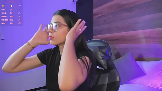 desireee  online show from March 2026 12:31:02 PM