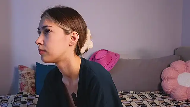 AngelicRice online show from October 2025 11:28:02 AM