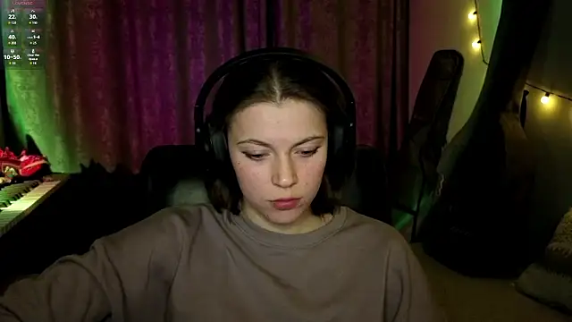 CutieAnny online show from March 2026 08:23:02 PM