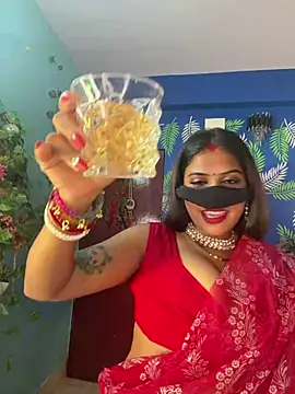 V-Hot-Sweti online show from June 2026 05:37:02 PM