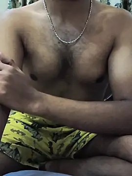 Snapshot of hunk7714 chatting on November 2025 07:40:02 PM hunk7714 online show from November 2025 07:40:02 PM