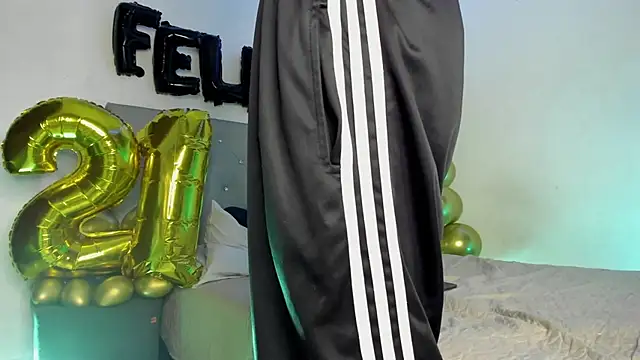 twinkDuohot online show from March 2026 01:07:02 PM