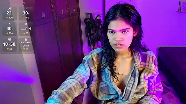 emycarver09 online show from October 2025 01:44:01 AM