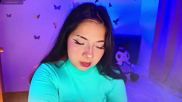 annie-russel online show from November 2025 07:11:02 AM