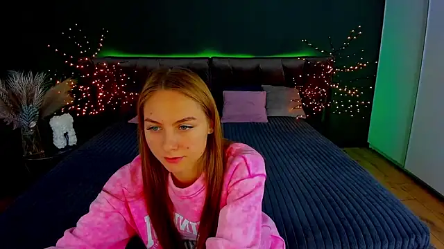 MilaAddams online show from November 2025 06:34:02 AM