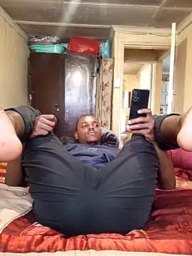 Hluga 25 online show from December 2025 04:02:01 PM