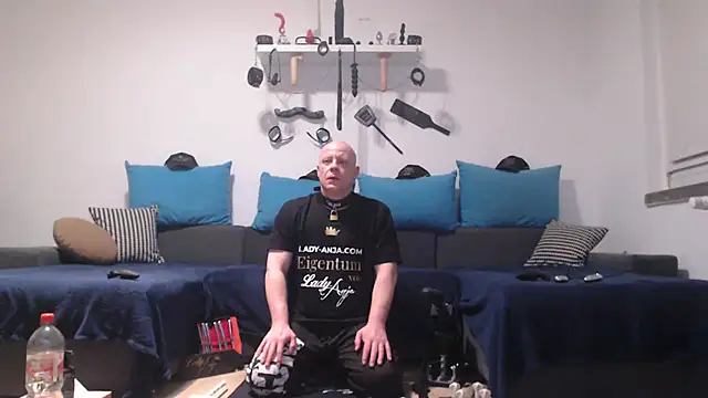 Sklave-Sille online show from February 2026 06:23:02 PM