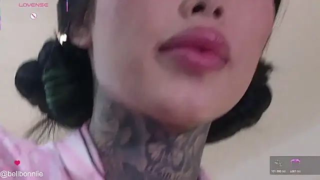 belllbonniie online show from February 2026 06:59:02 PM