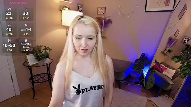 Milana Key online show from November 2025 09:13:02 PM