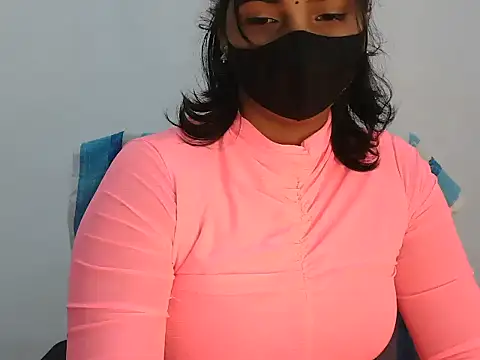 Hott Noor online show from November 2025 04:06:02 PM