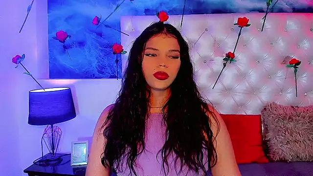 Valeria Swett  online show from February 2026 08:20:02 PM