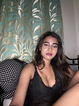 STRIP GLOW online show from March 2026 05:32:01 PM