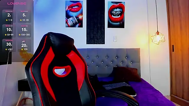 Nicolas James Sc online show from November 2025 01:34:02 PM