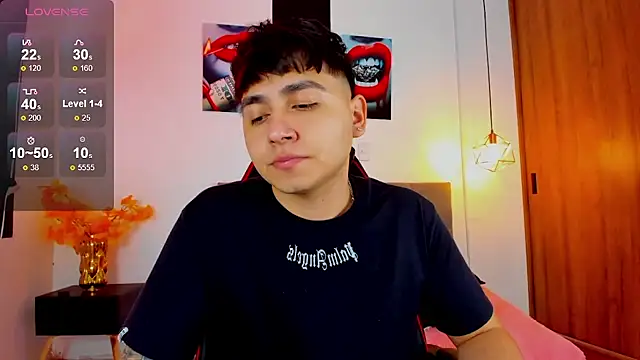 Snapshot of Nicolas_James_Sc chatting on February 2026 01:43:01 PM Nicolas James Sc online show from February 2026 01:43:01 PM