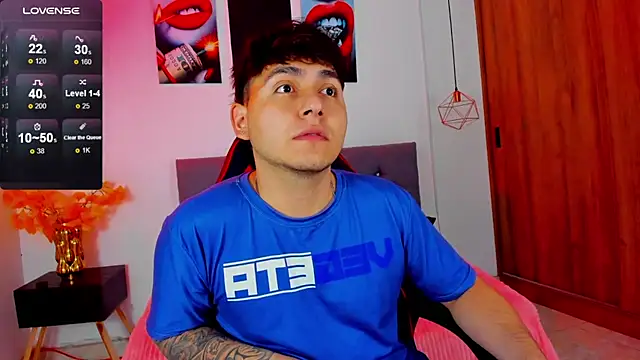 Snapshot of Nicolas_James_Sc chatting on February 2026 01:51:01 PM Nicolas James Sc online show from February 2026 01:51:01 PM