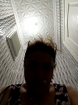 Snapshot of _ateslisinirsiz_ chatting on September 2025 11:06:02 PM ateslisinirsiz online show from September 2025 11:06:02 PM