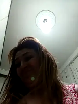 Snapshot of _ateslisinirsiz_ chatting on October 2025 04:40:02 PM ateslisinirsiz online show from October 2025 04:40:02 PM