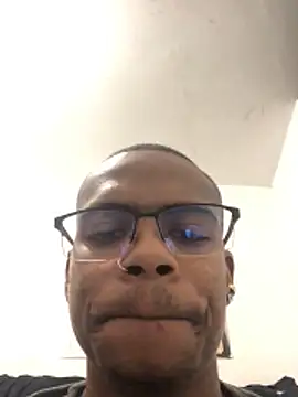 criss zuri online show from March 2026 11:33:01 PM