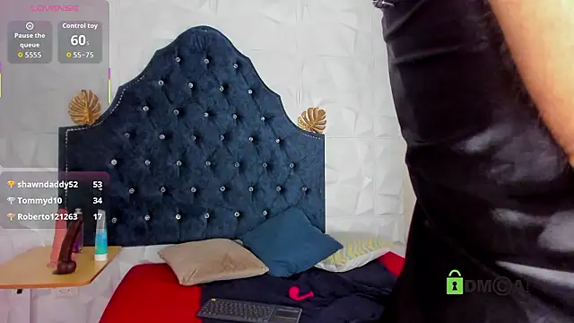 Snapshot of _mia_milf_ chatting on February 2026 08:51:01 PM mia milf online show from February 2026 08:51:01 PM